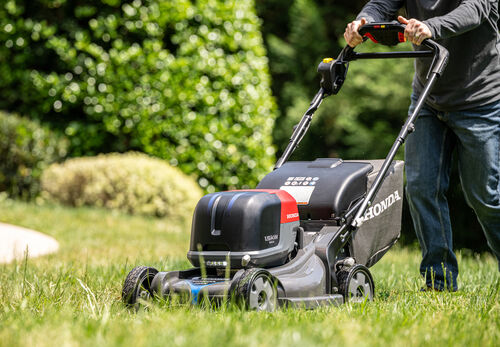 Honda HRX217-BE 58V Self Propelled Battery Mower Kit